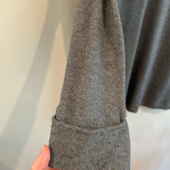 Bundle of Two Sweaters - Picture 12 of 12